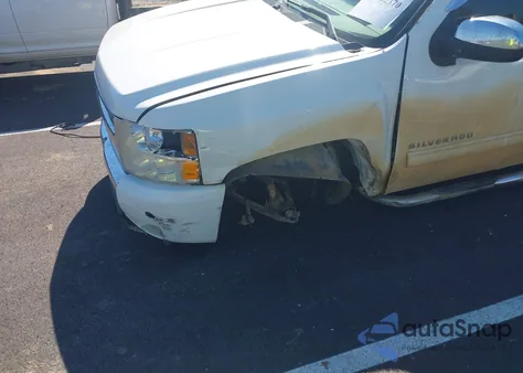 2011 Chevrolet Silverado 1500 Ltz z USA, uszkodzony, nr VIN 3GCPKTE33BG352680